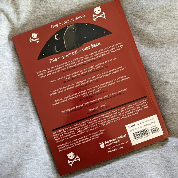 Funny Cat Coffee Table Book - Picture 3 of 3